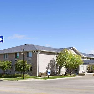 Travelodge By Wyndham Grand Island